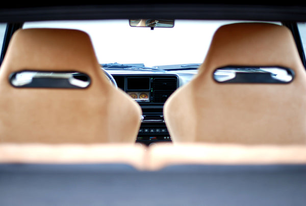 Lancia Delta HF integrale EVO Blu Lord Beige interior